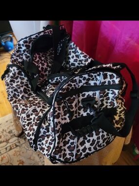 Leopard Print Travel Duffel Bag - Black & Brown